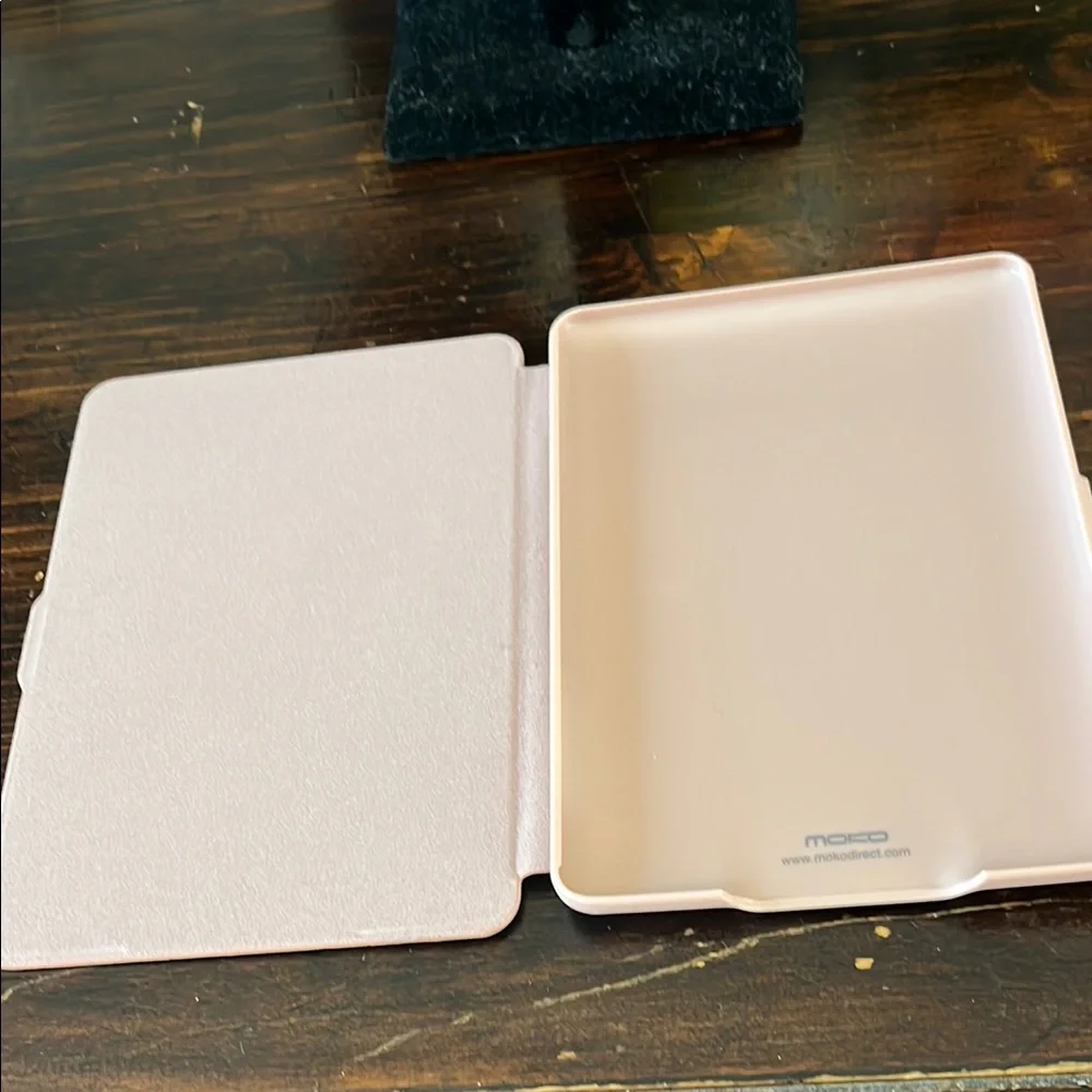 Gold and Pink Slim Tablet Cover with Textured Fabric